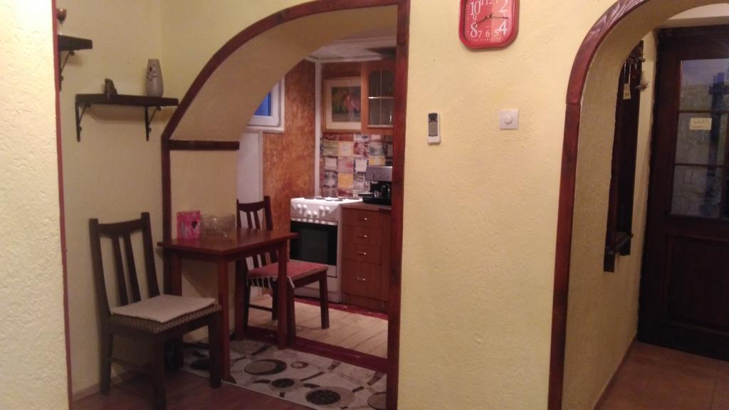 Apartment Luka ポドゴリツァ エクステリア 写真